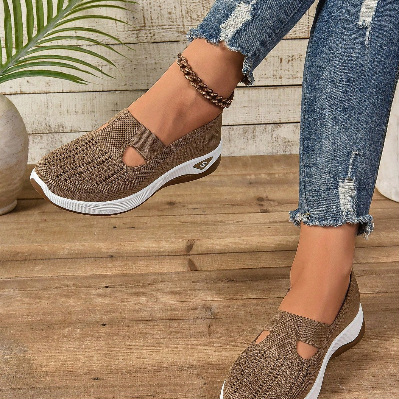 Alice - Stylish Orthopedic Summer Footwear for Any Occasion